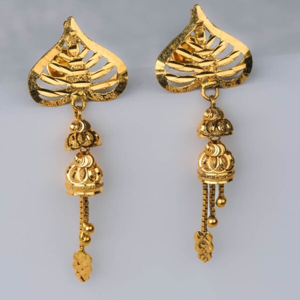 Dazzle &Shimmer Jhumki Earings