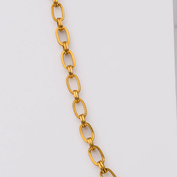 Machismo Men Gold Chain